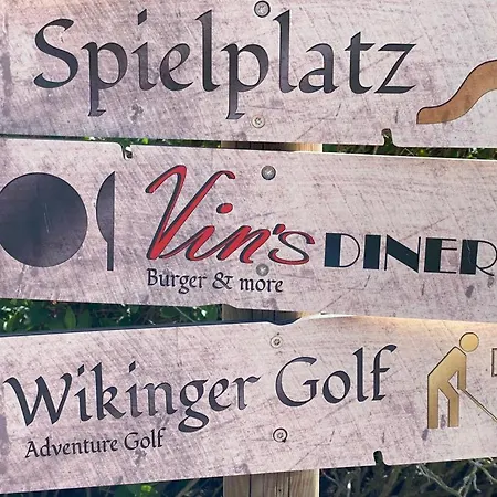 Zum Yachthafen *